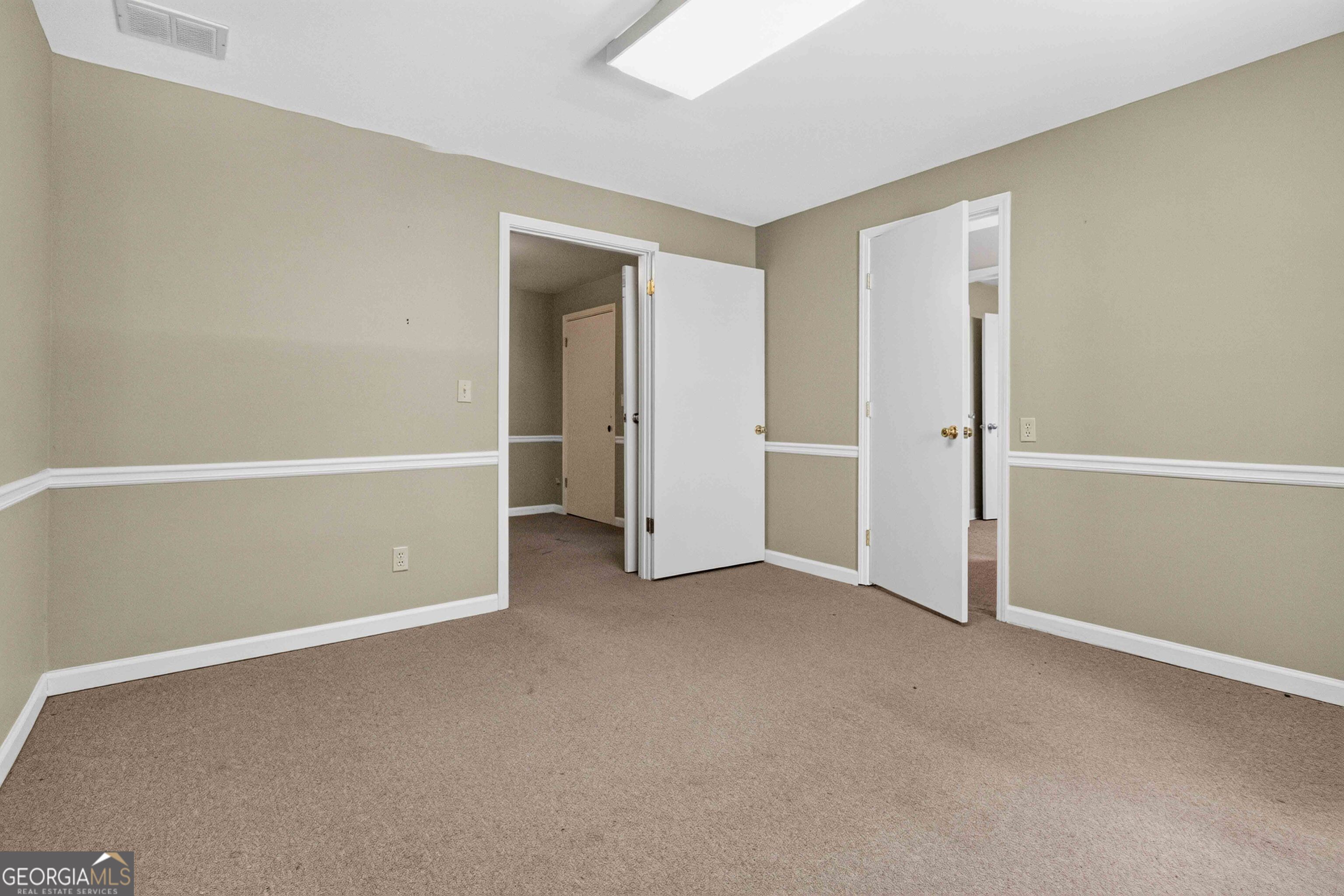 38 Sycamore Street Property Photo 22