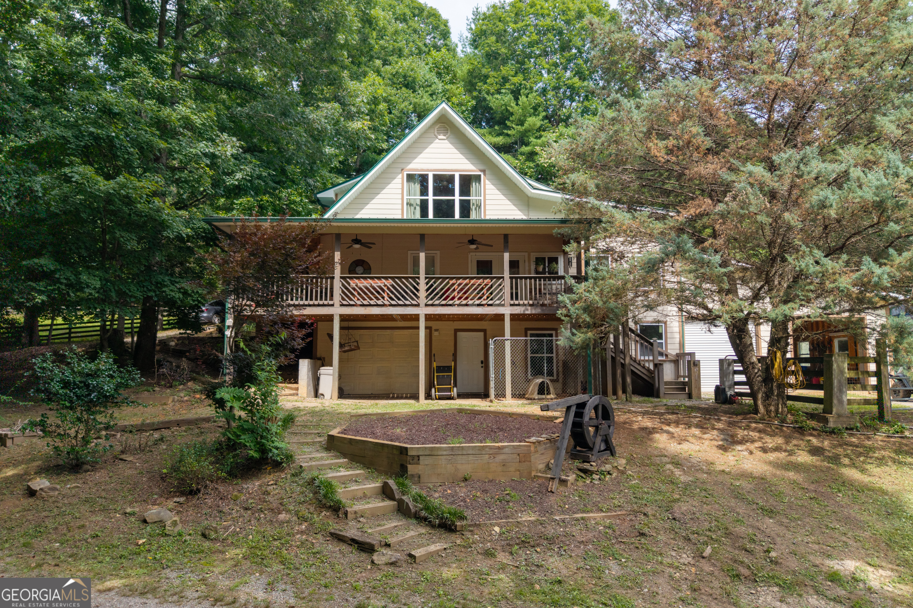215 Dunnmill Creek Road Property Photo 1