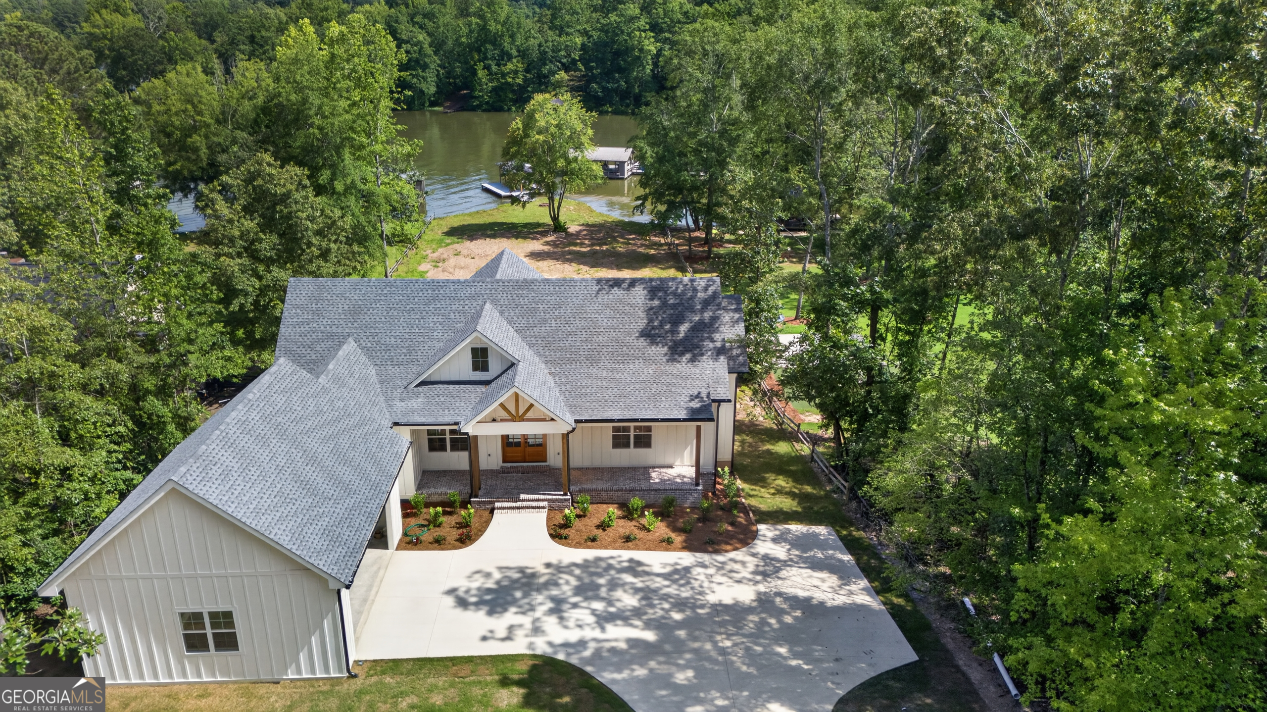 105 County Road 764 Property Photo 2