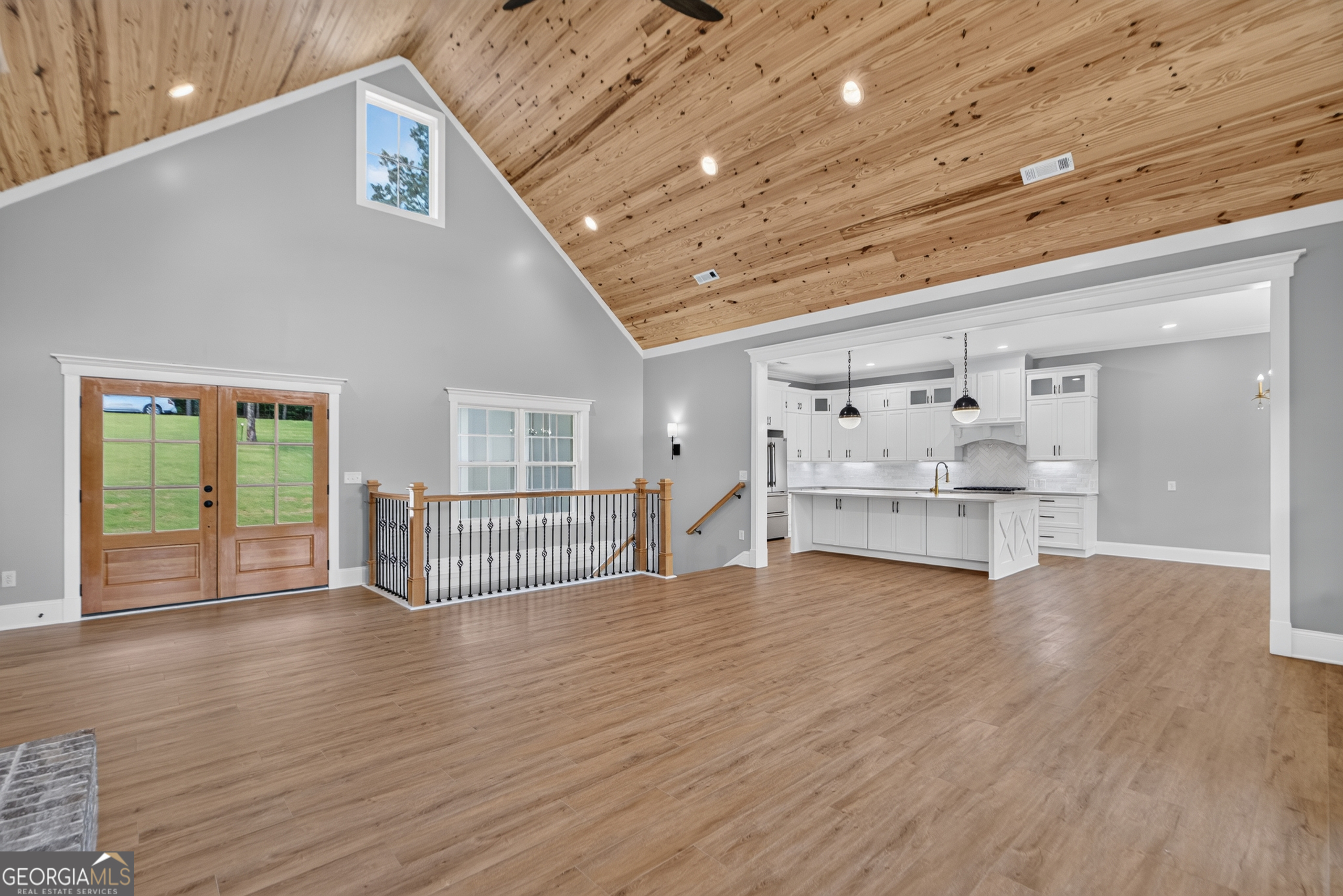 105 County Road 764 Property Photo 9
