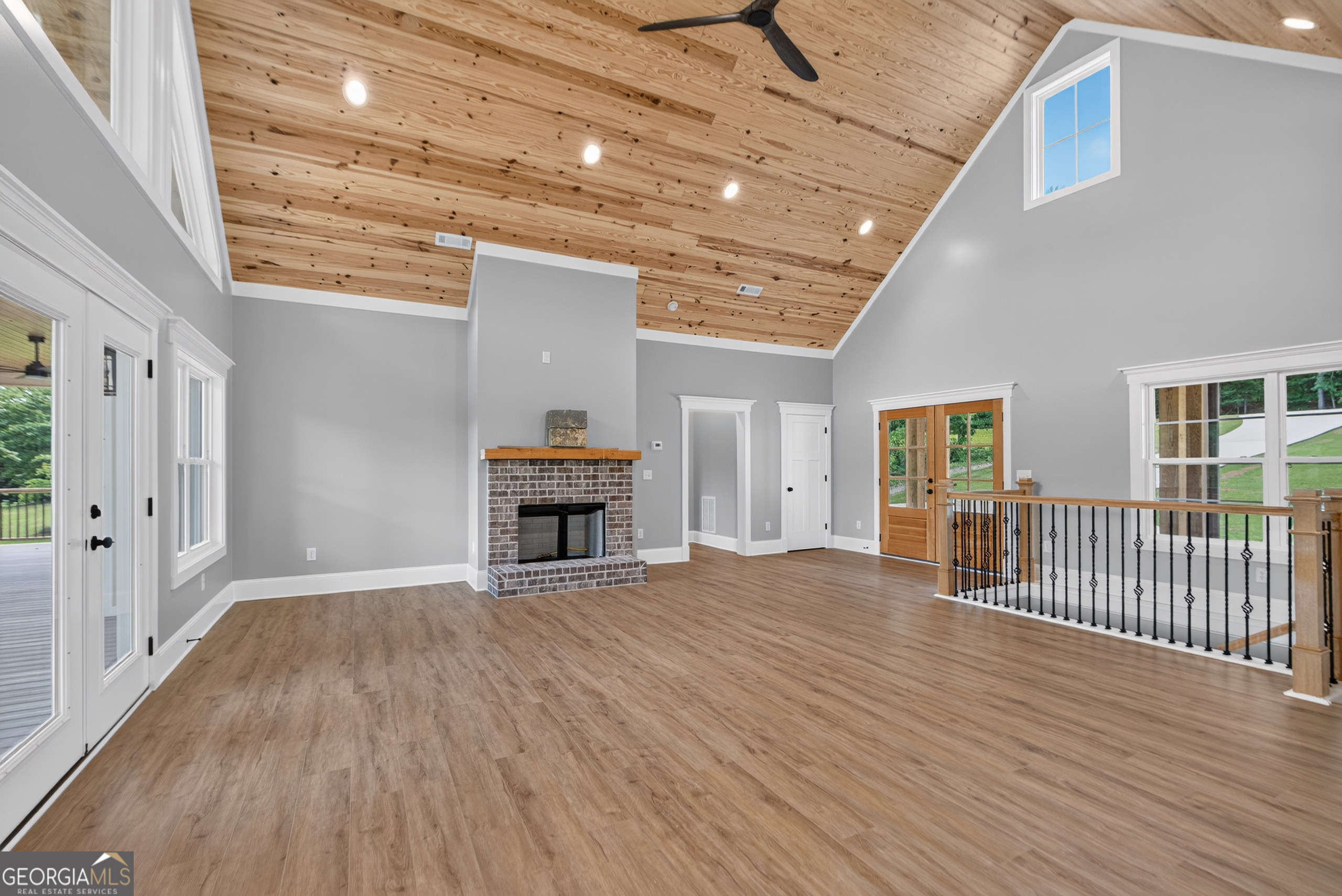 105 County Road 764 Property Photo 11