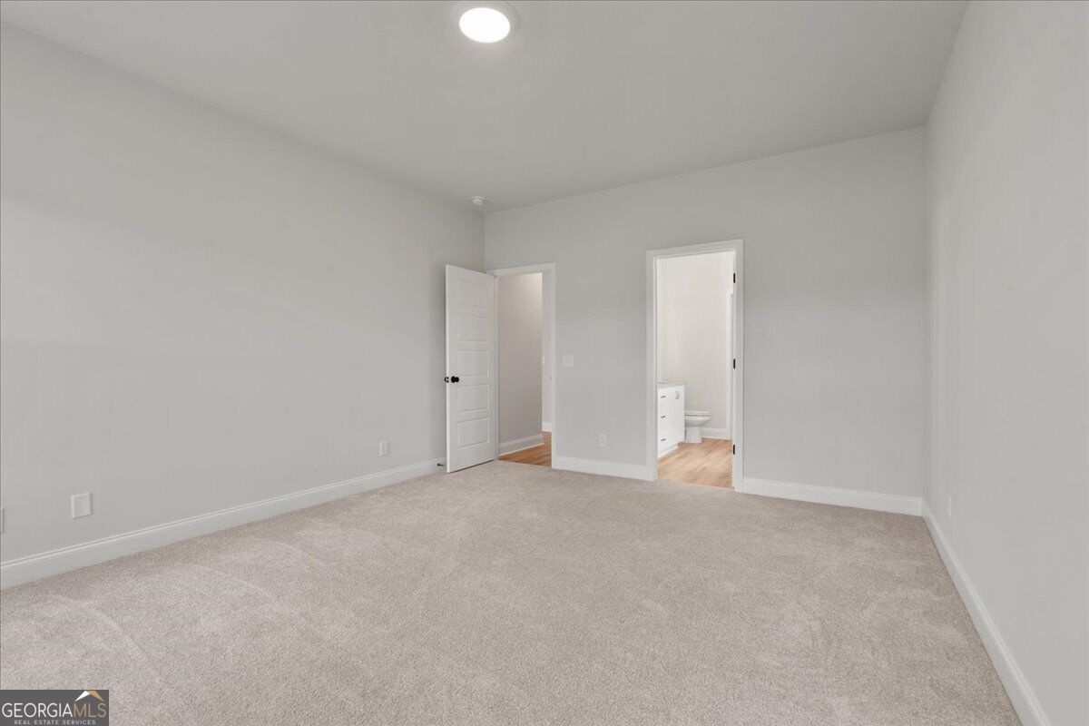 300 Timberlake Drive Property Photo 8