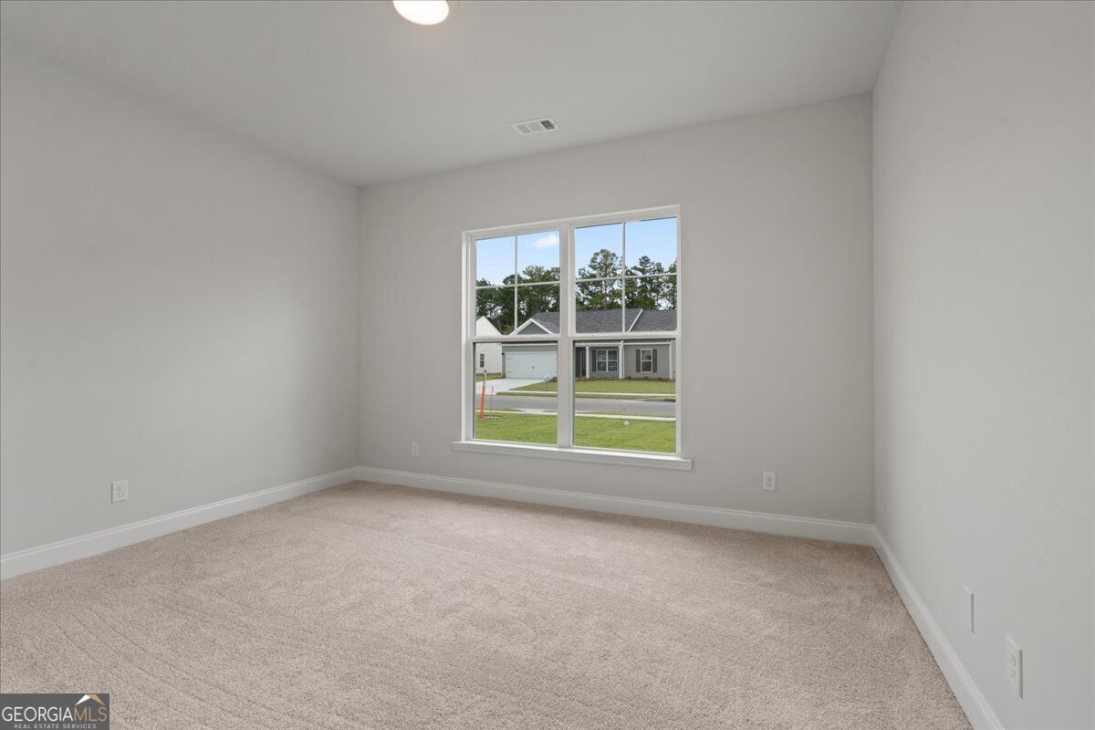 300 Timberlake Drive Property Photo 15