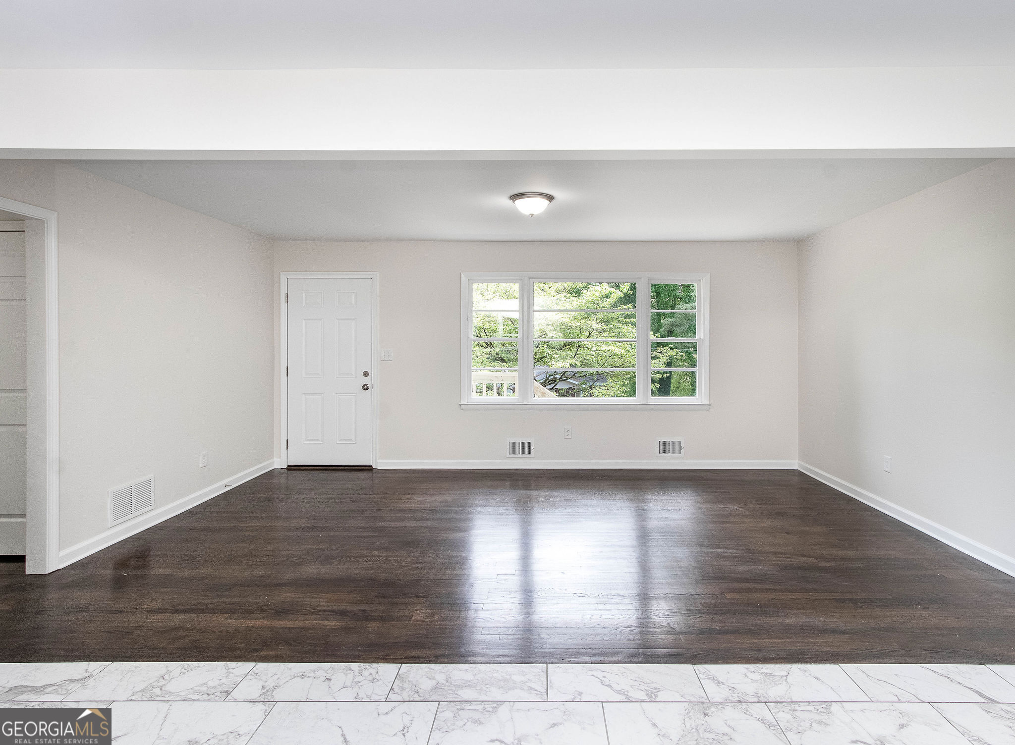 105 Mountain View Drive Property Photo 6