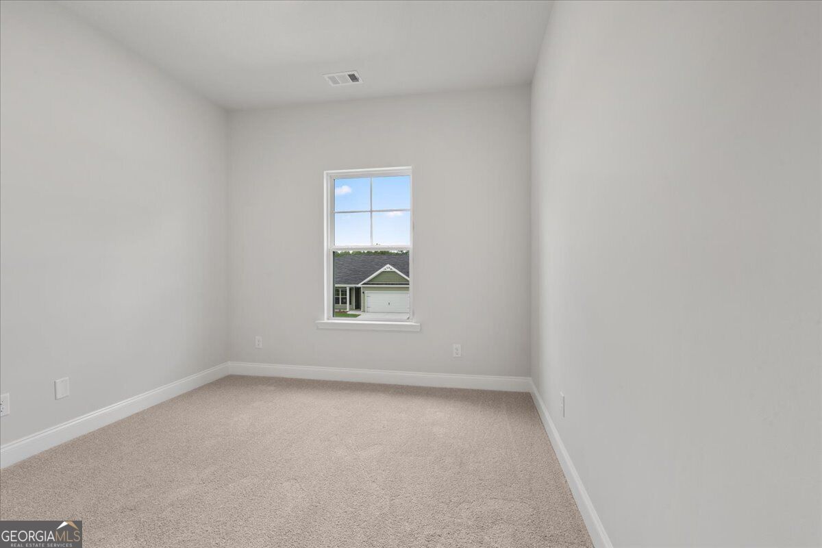 297 Timberlake Drive Property Photo 8