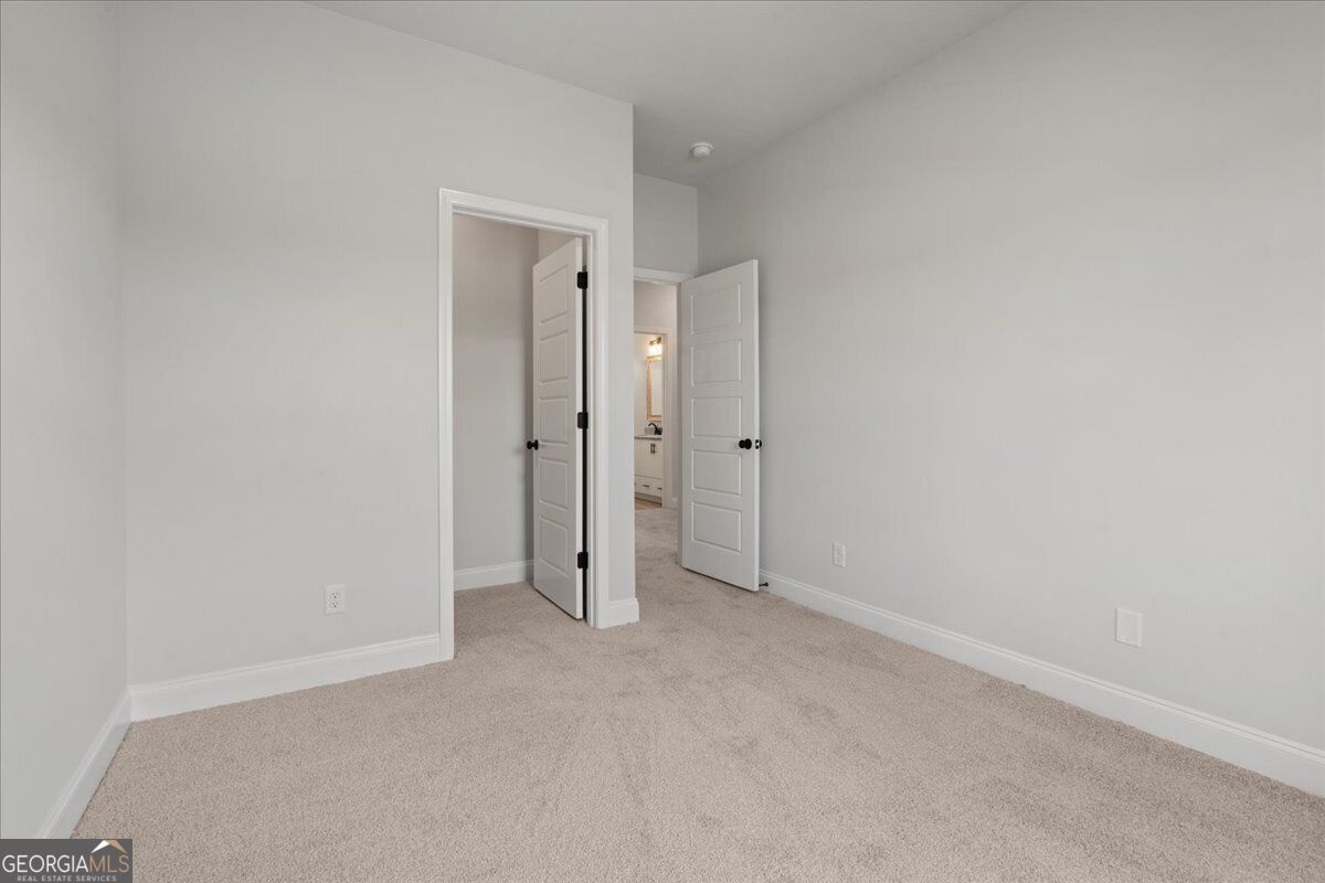 297 Timberlake Drive Property Photo 9