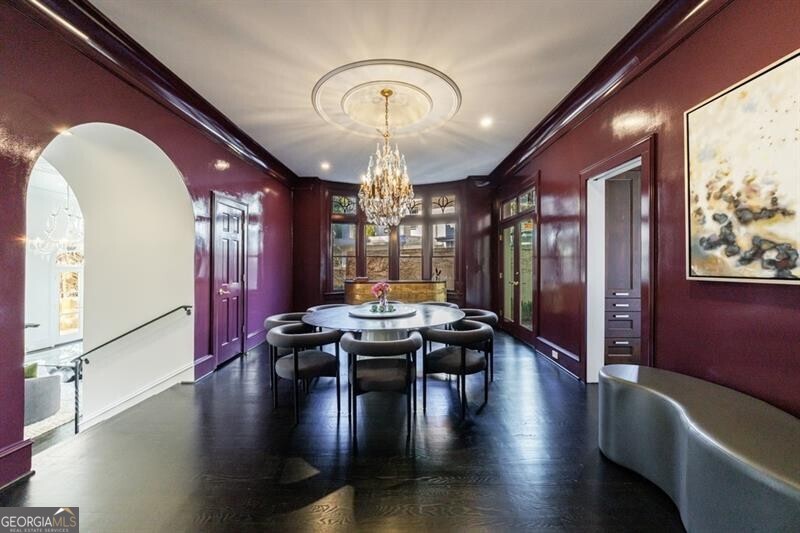 388 Beverly Road Ne Property Photo 11