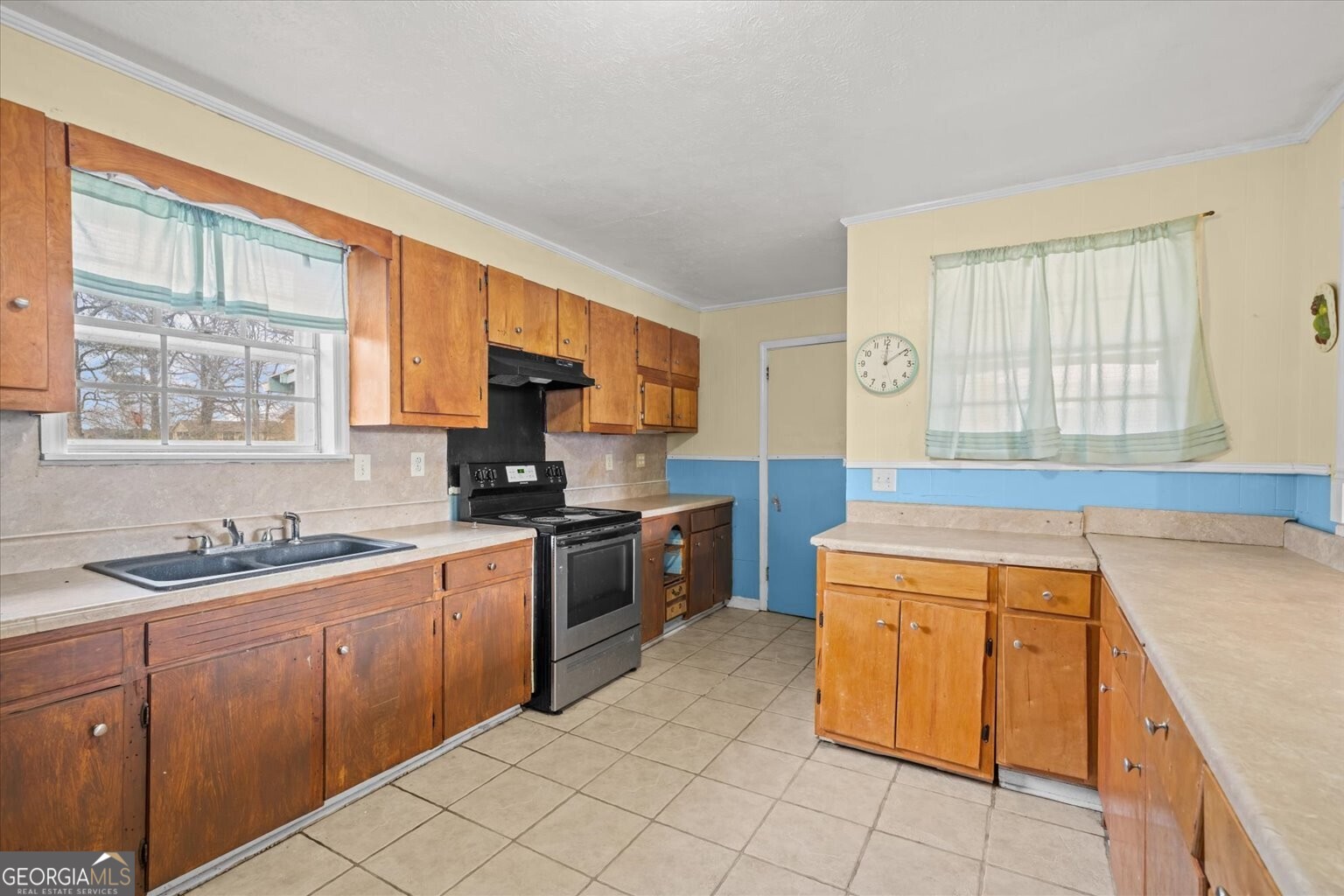 133 Rolling Street Property Photo 11