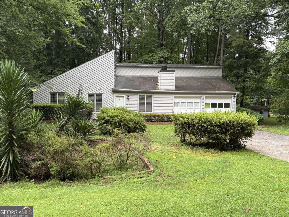 5506 Vaughn Road Property Photo 1
