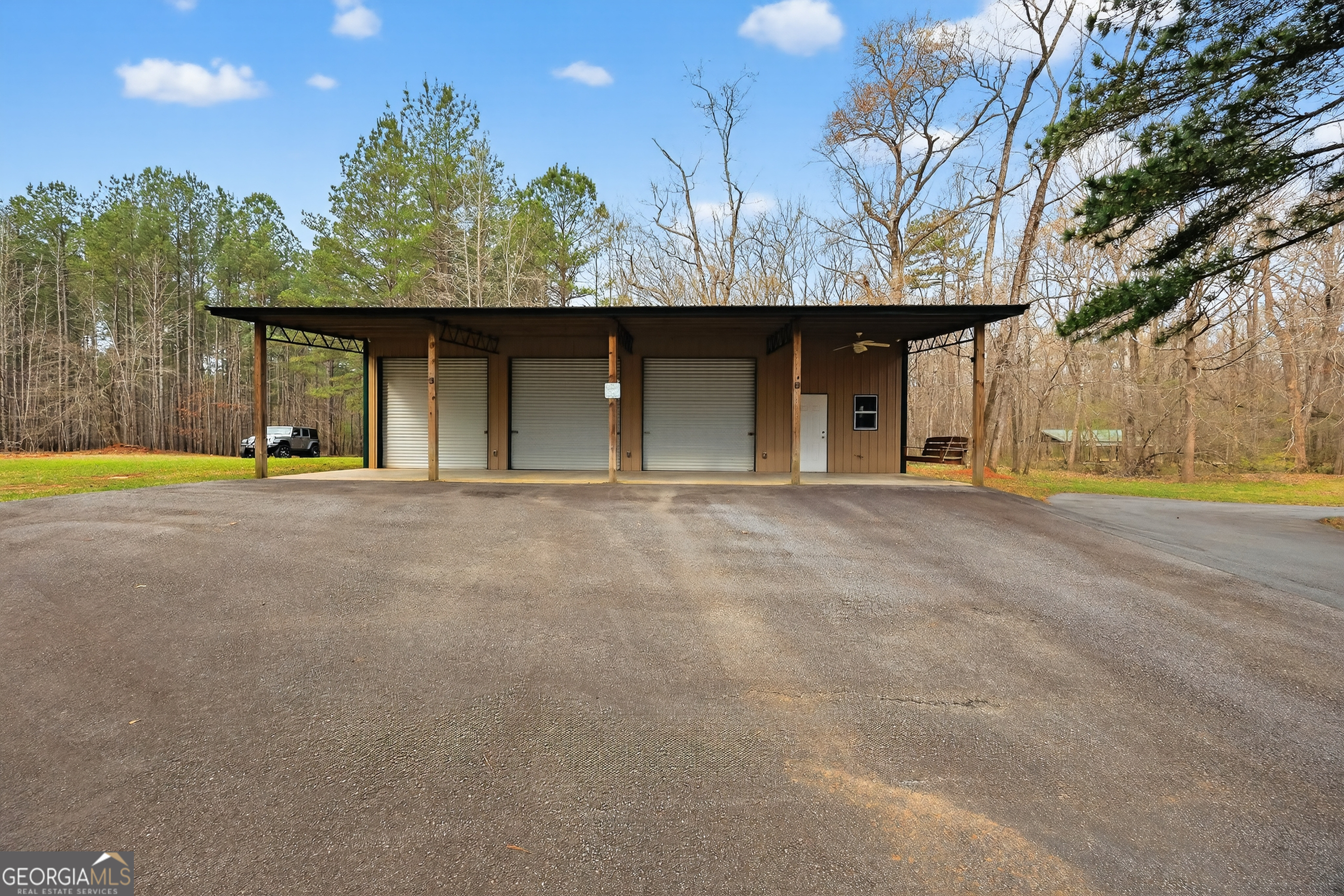 6243 Highway 83 N Property Photo 45
