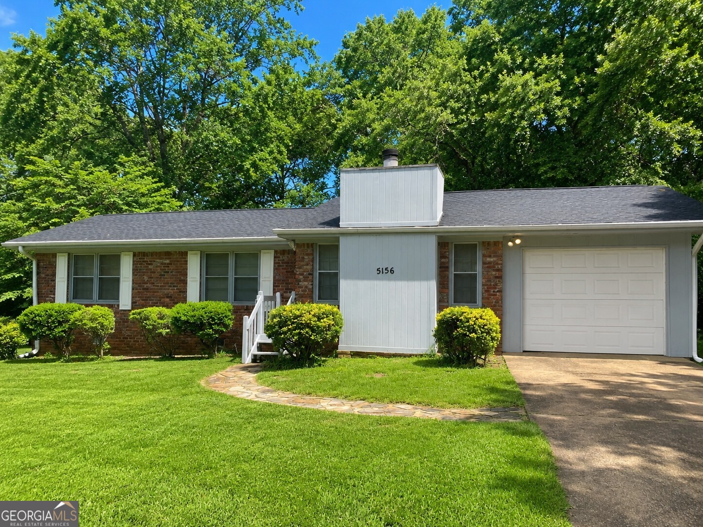 5156 Hiram Lithia Springs Road Property Photo 1