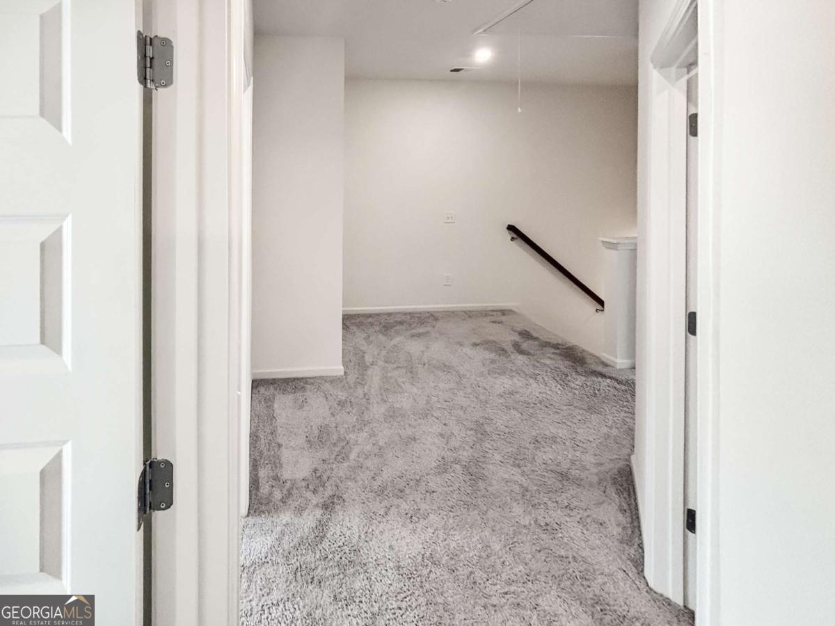 5784 Silver Lake Drive Property Photo 10