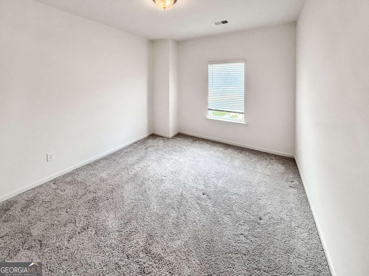 5784 Silver Lake Drive Property Photo 17
