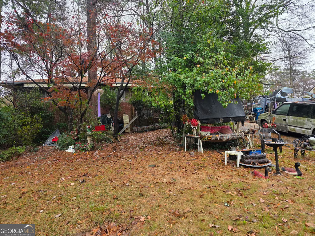 1215 Stoneham Court Property Photo 2