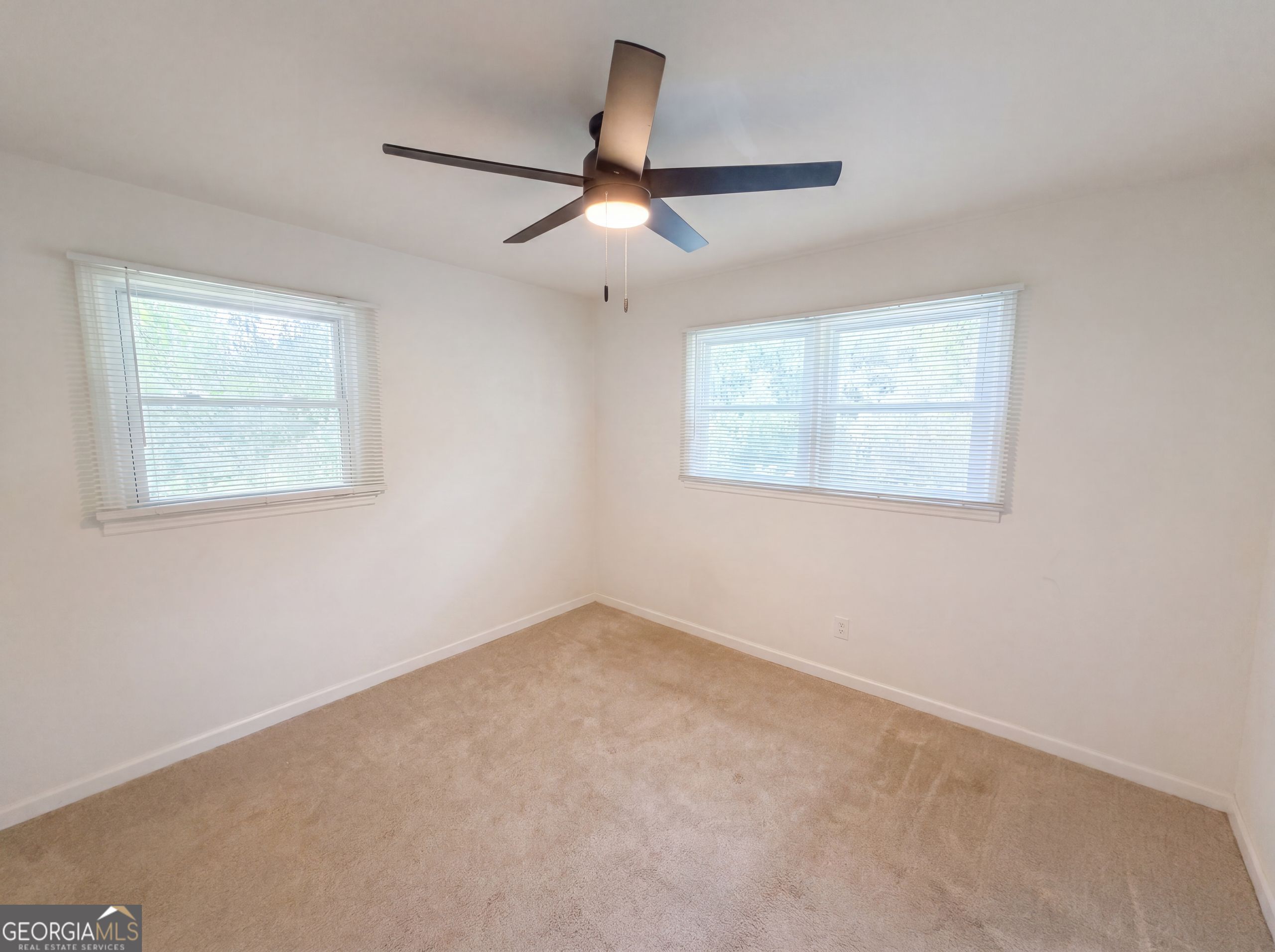509 Spring Park Drive Property Photo 4