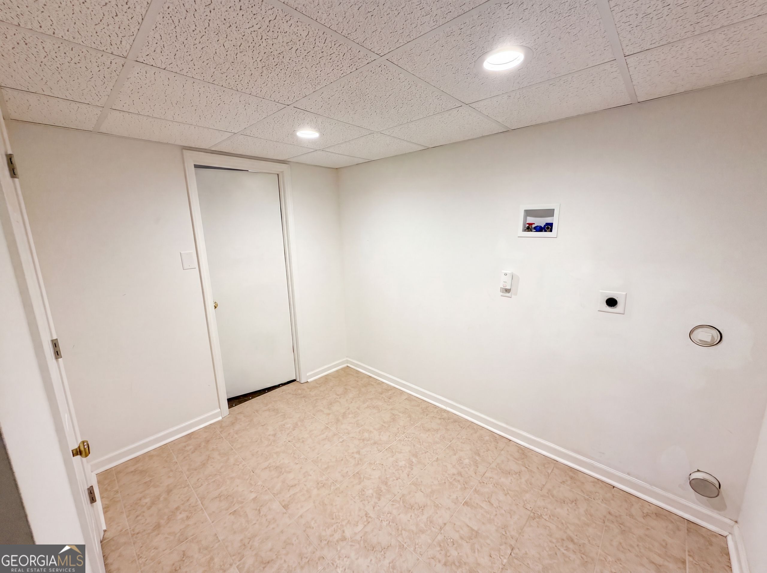 509 Spring Park Drive Property Photo 17