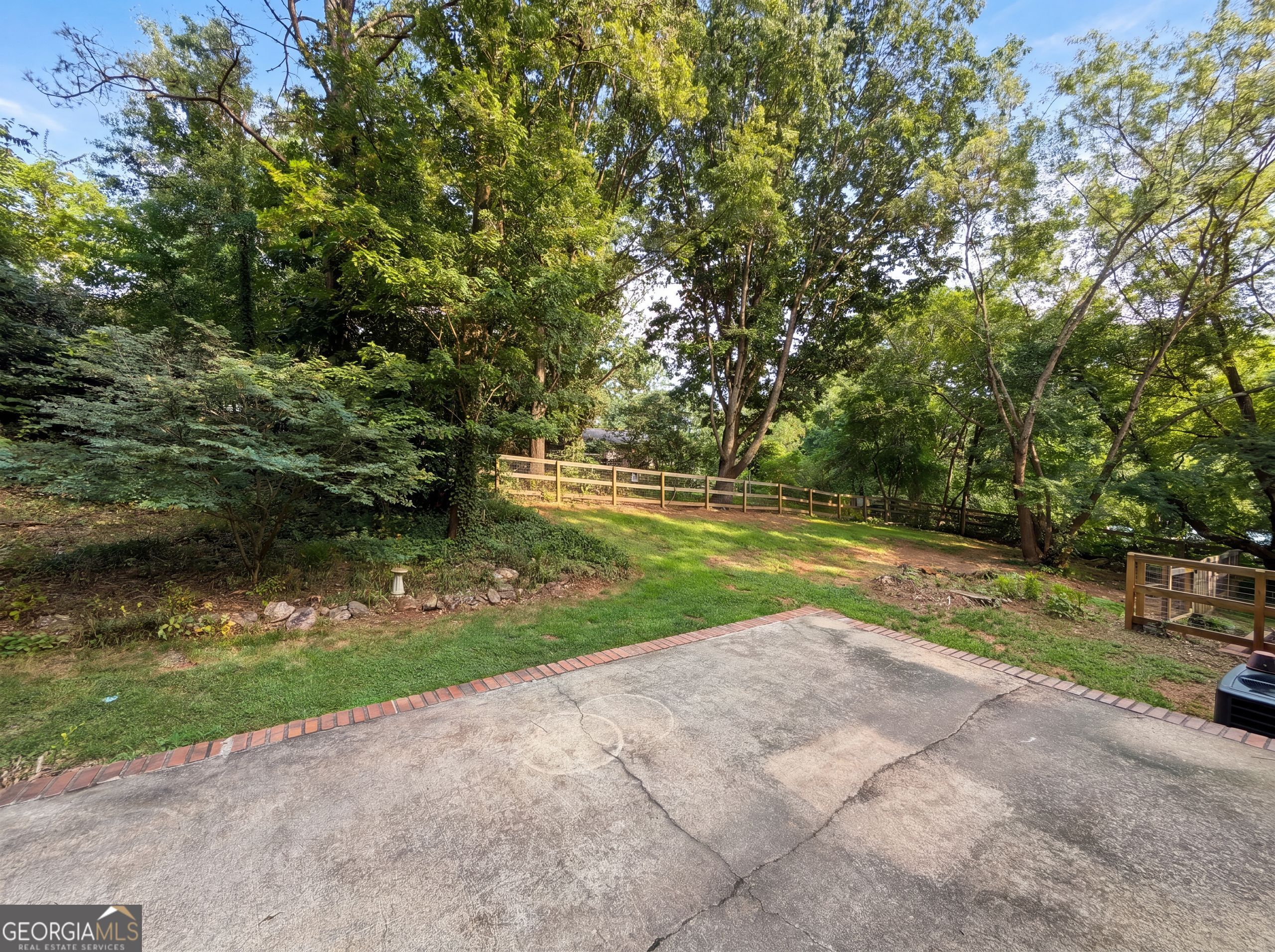 509 Spring Park Drive Property Photo 19