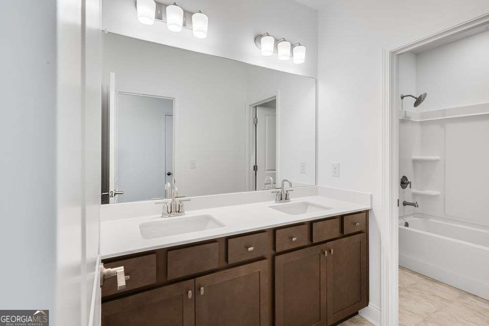 8845 Chesford Grove Property Photo 24