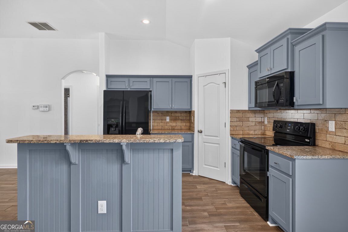 2115 Crown Park Drive Property Photo 15