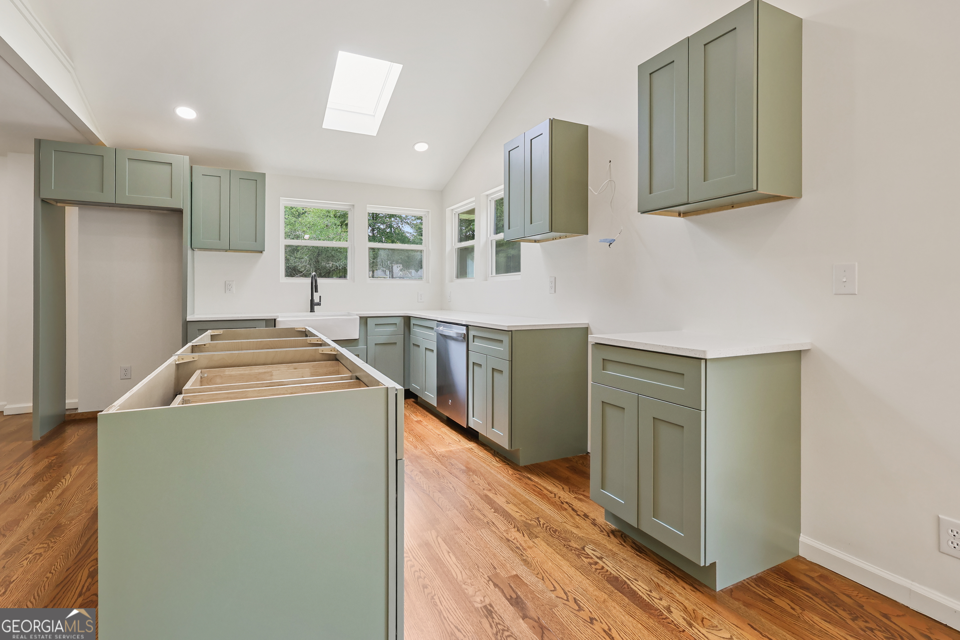1125 Crumbley Road Property Photo 6