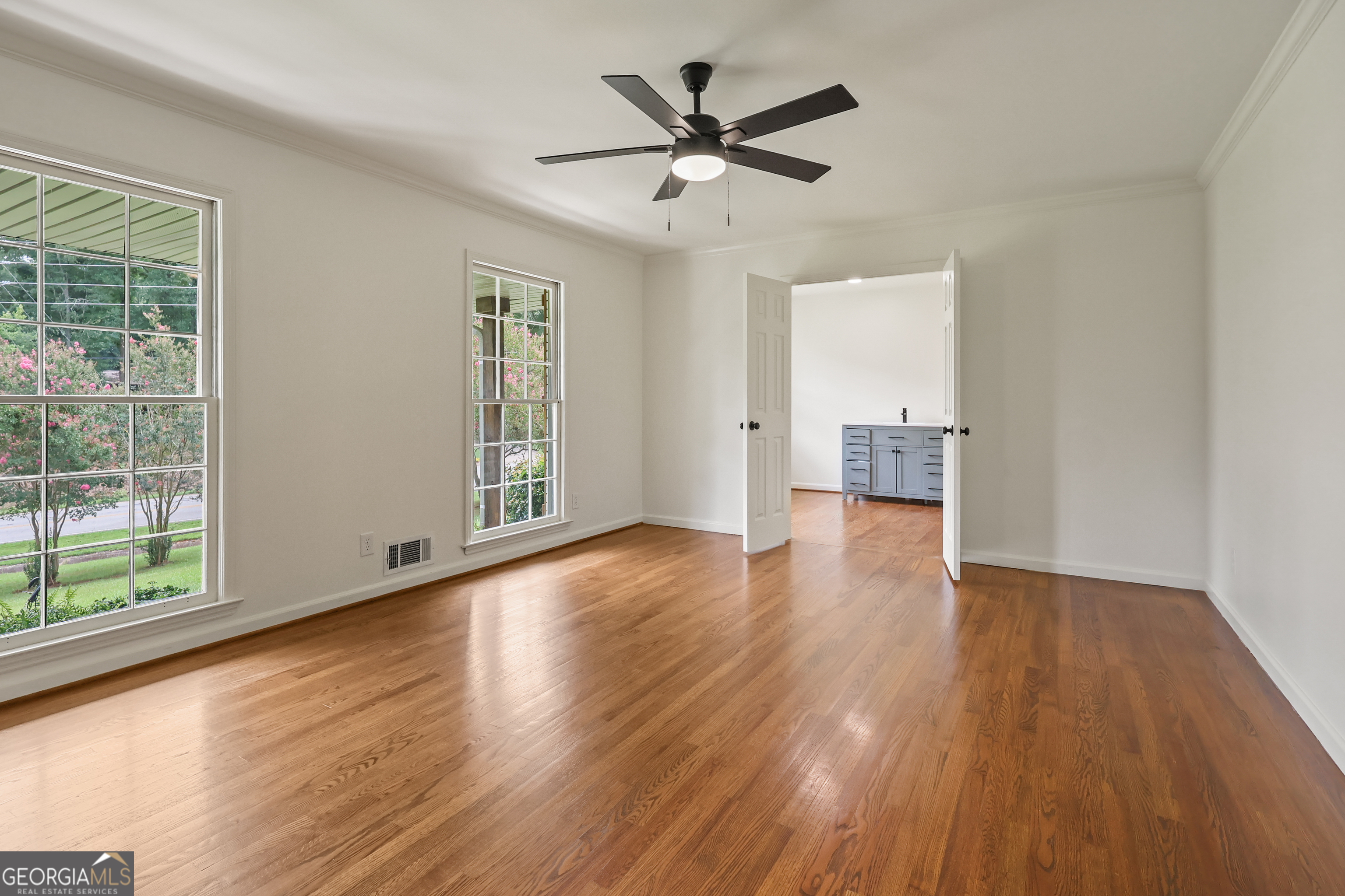 1125 Crumbley Road Property Photo 10