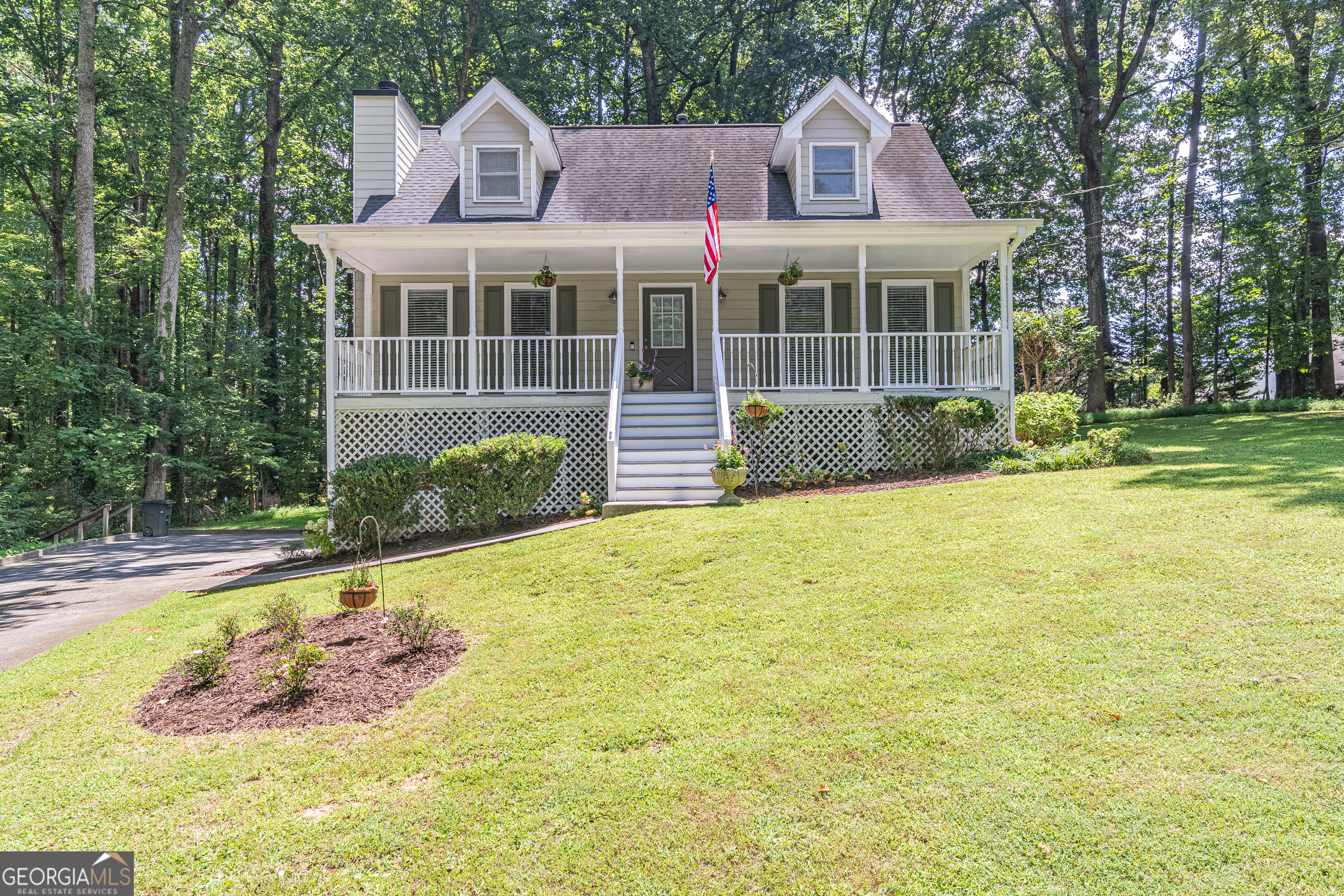 5747 Starboard Court Property Photo 1