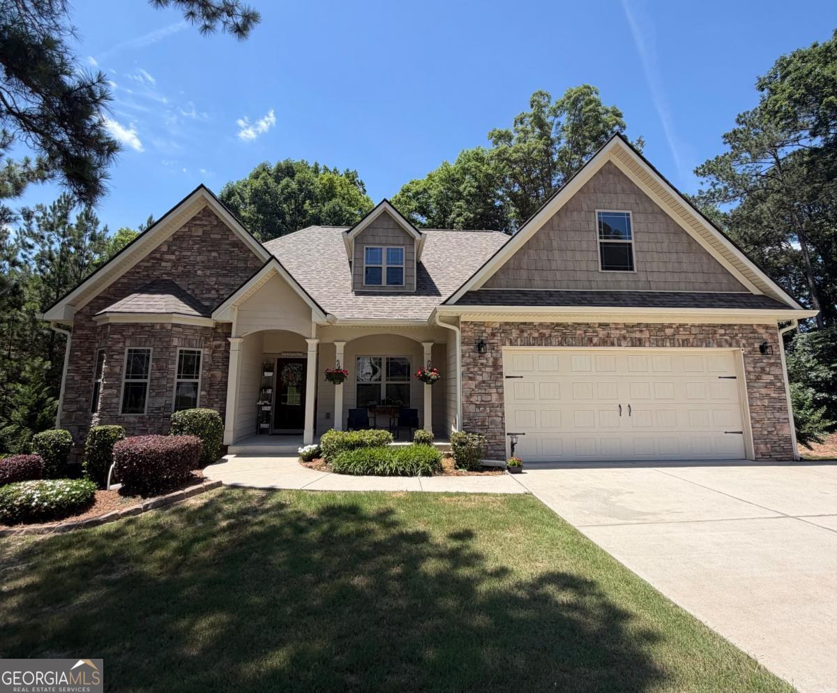 1020 Honey Lane Property Photo 1