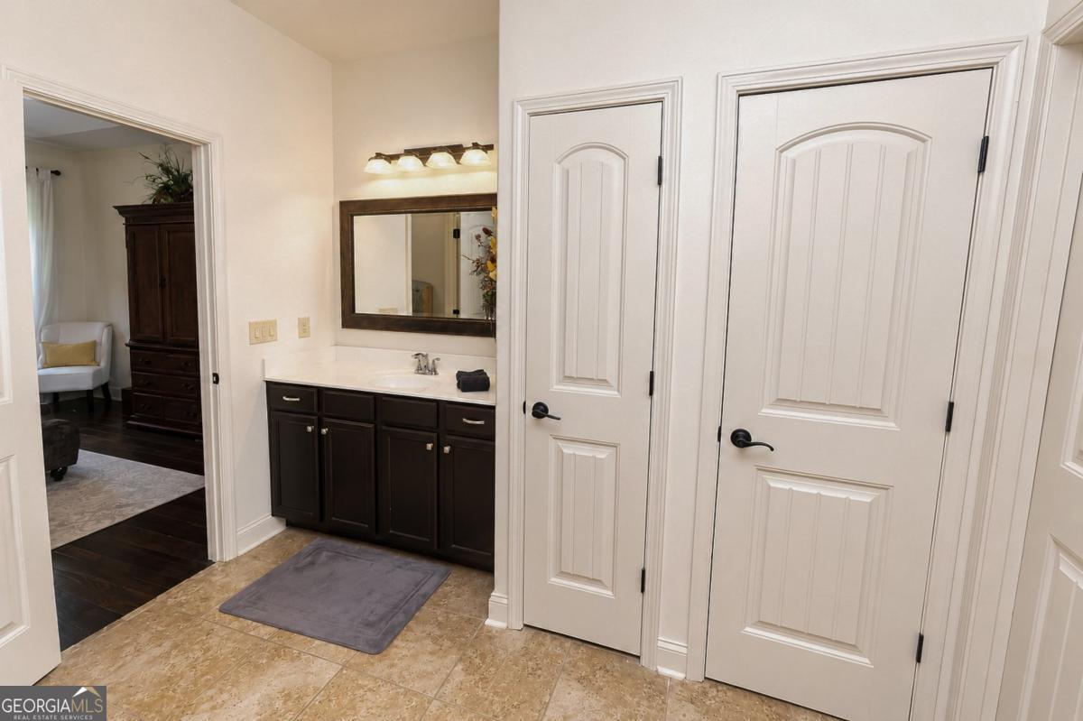 1020 Honey Lane Property Photo 16