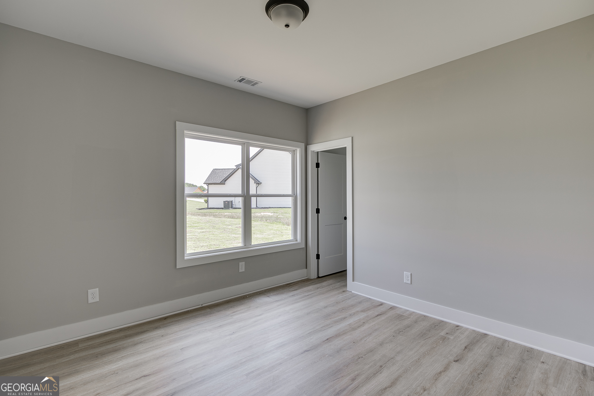 155 Creek Stone Drive # 8 Property Photo 17