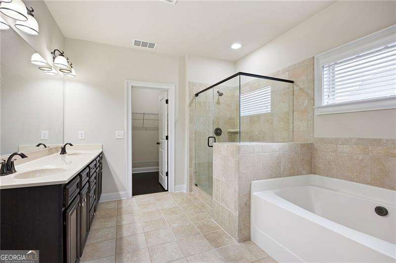 103 Gray Trail Property Photo 28