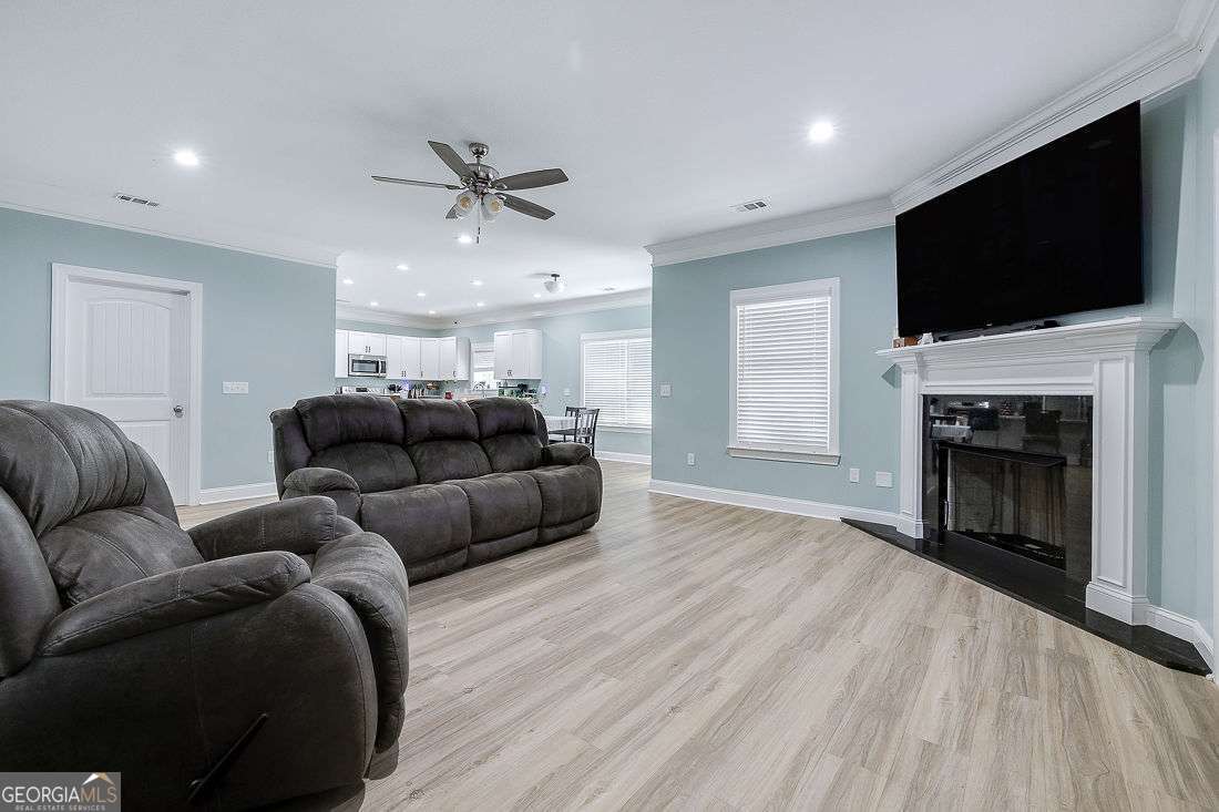 306 Polly Branch Drive Property Photo 9