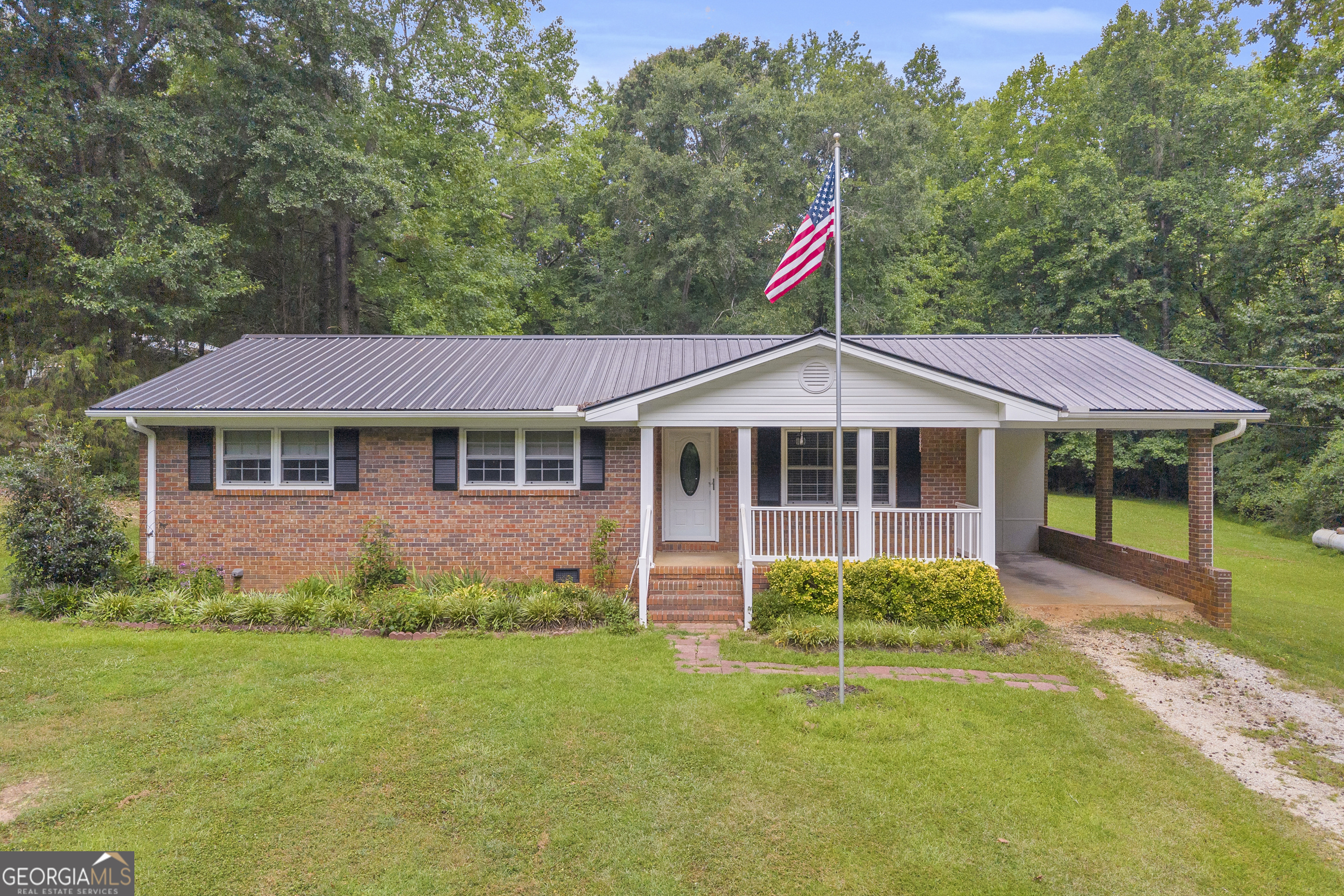 167 Shallow Creek Road Property Photo 1
