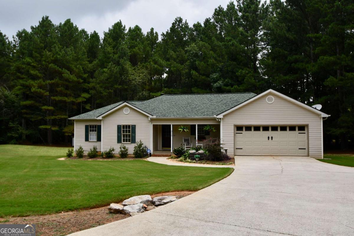 315 Gentle Doe Way Property Photo 3