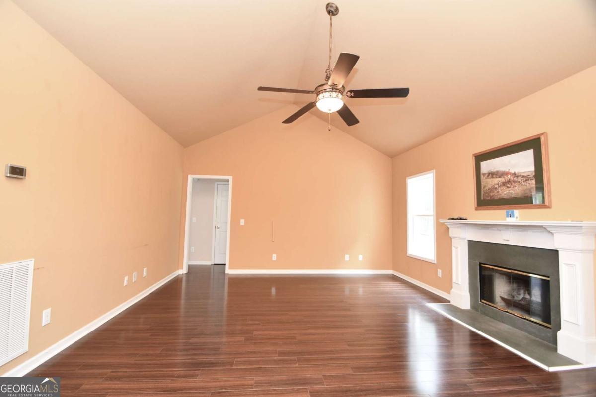 315 Gentle Doe Way Property Photo 10