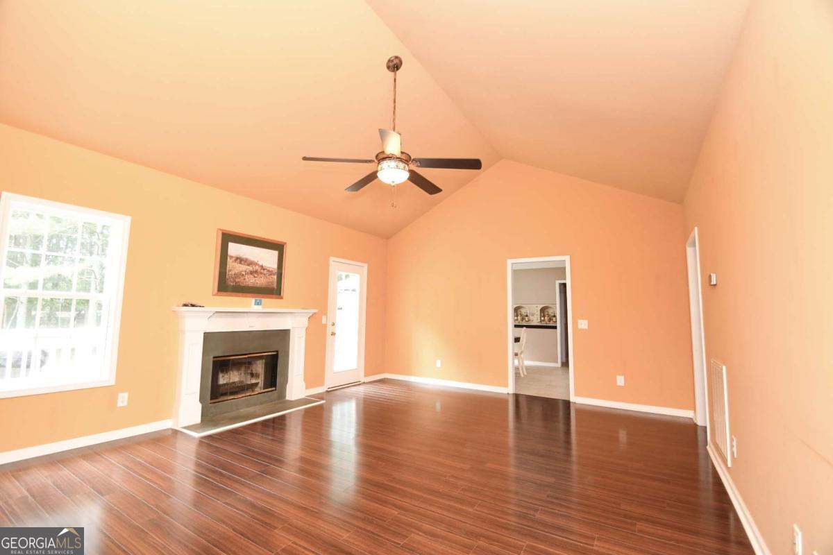315 Gentle Doe Way Property Photo 11