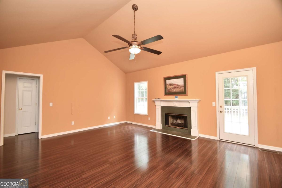 315 Gentle Doe Way Property Photo 12