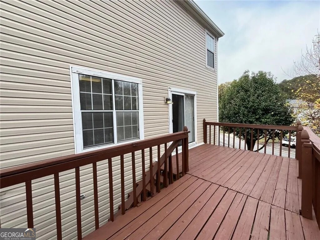 1183 Red Oak Cove Property Photo 2