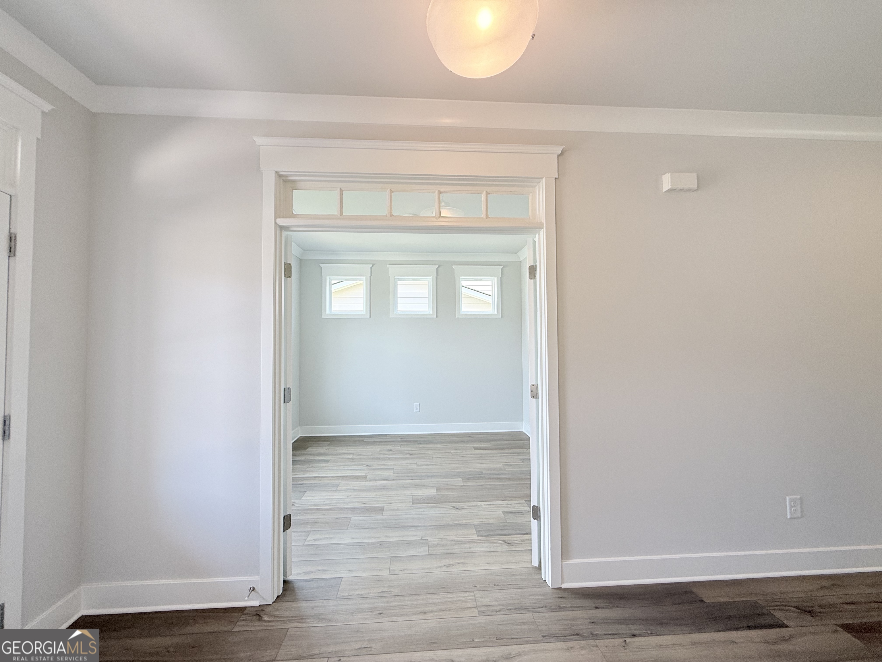 5527 Tullis Drive Property Photo 10