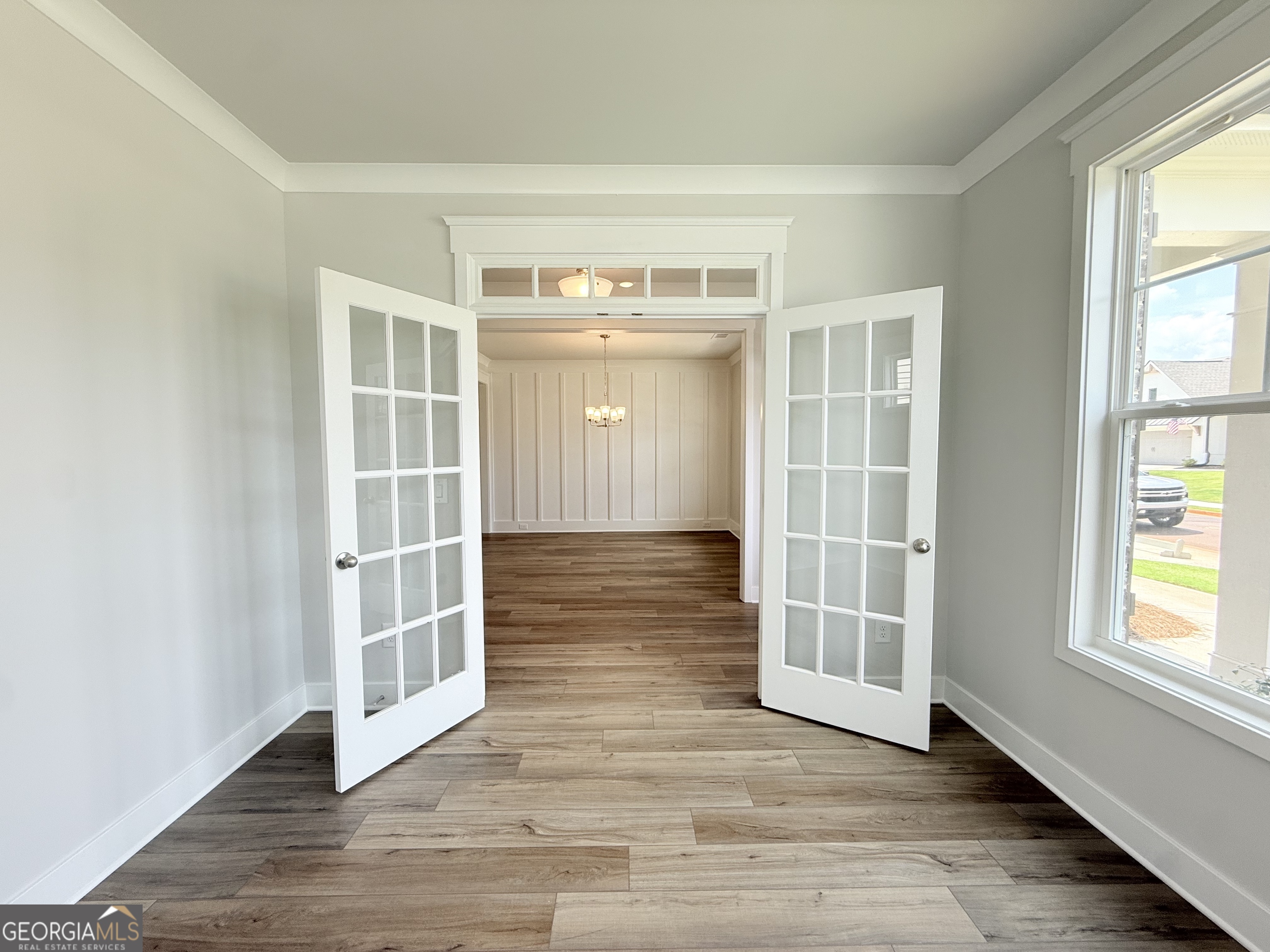5527 Tullis Drive Property Photo 11