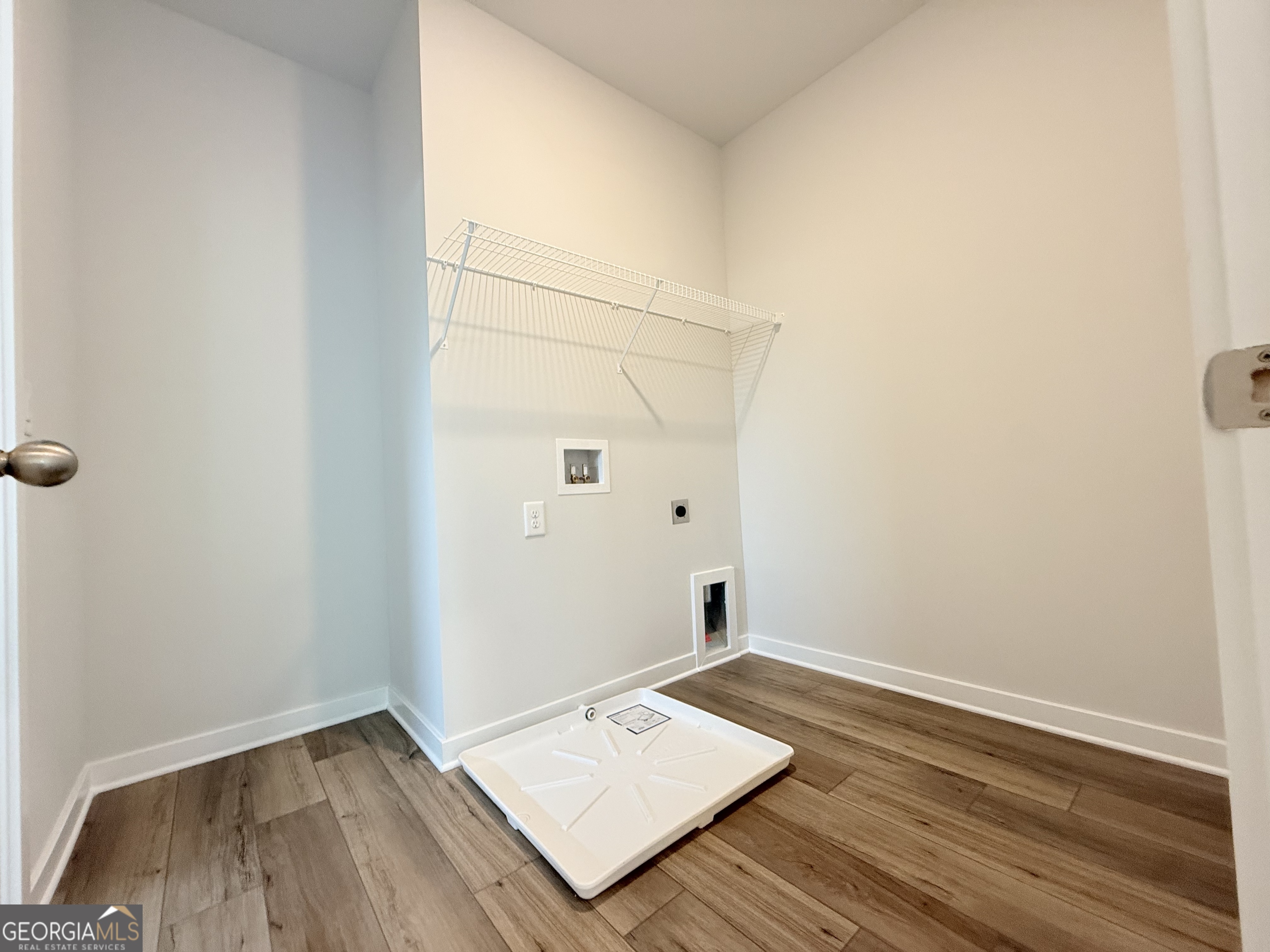 5527 Tullis Drive Property Photo 36