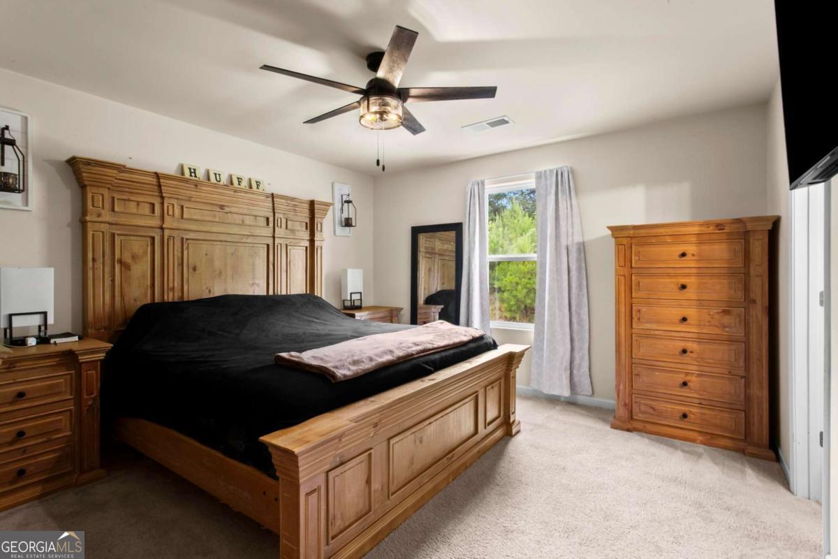 10 Windsor Court Property Photo 12