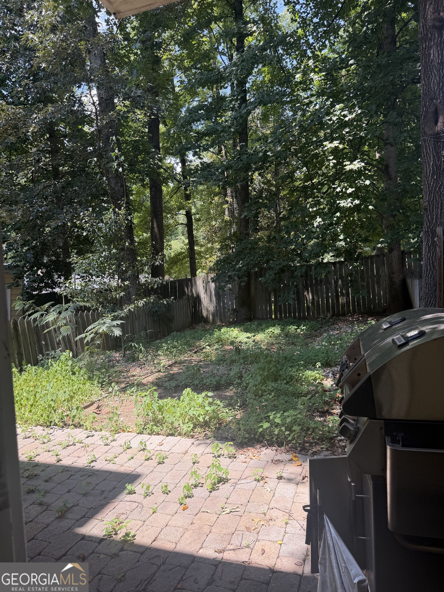 513 Salem Woods Drive Se Property Photo 3