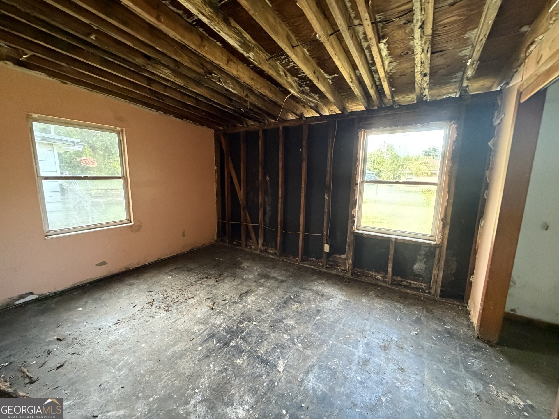 2622 Bartow Street Property Photo 7