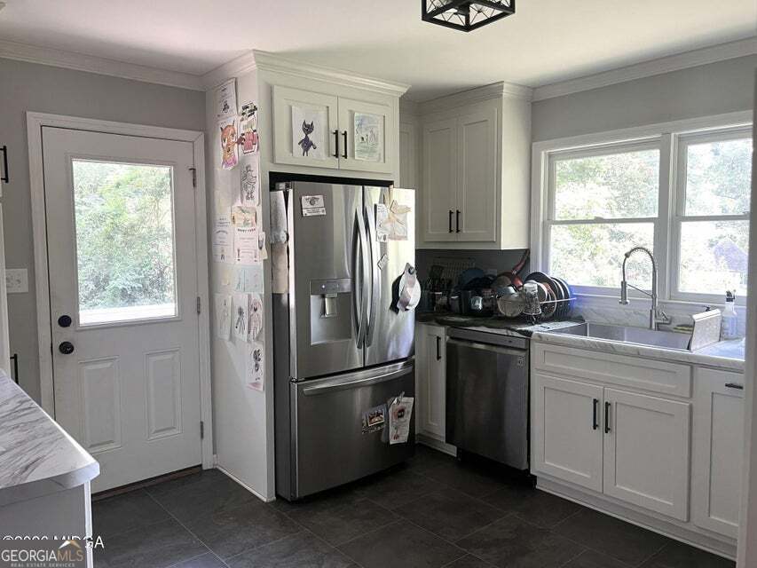 4915 Wesleyan Drive Property Photo 7