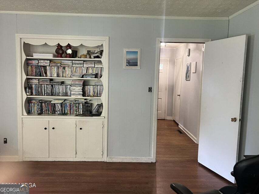 4915 Wesleyan Drive Property Photo 11