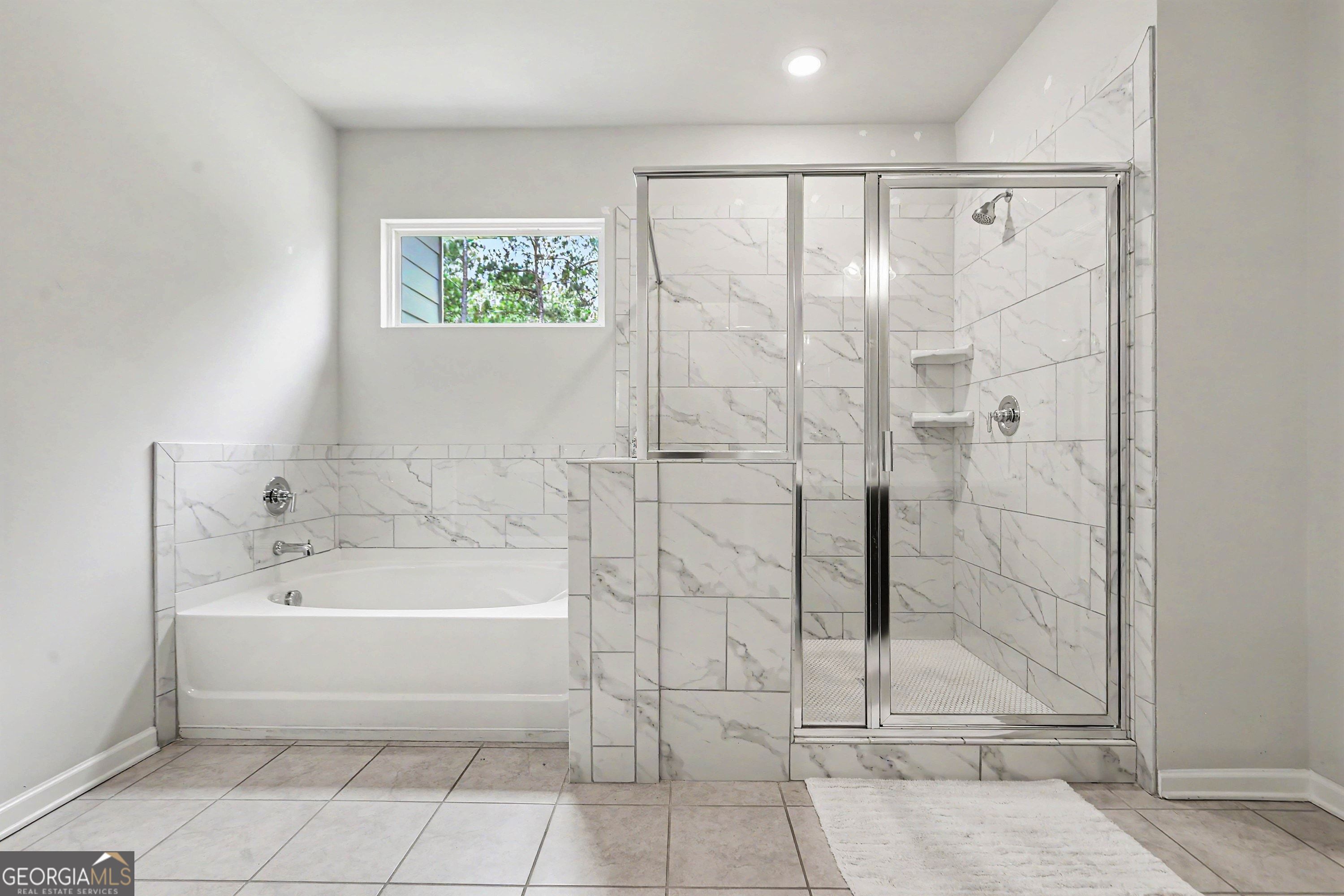 170 Glen Abbey Circle Property Photo 24
