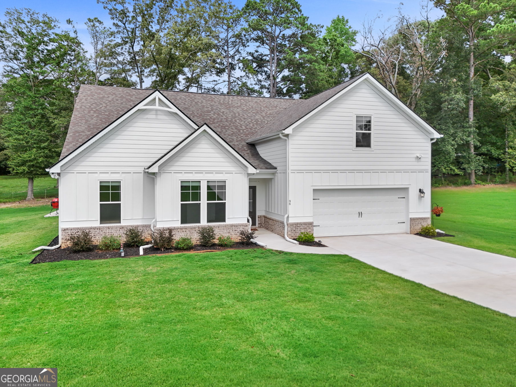 96 Whites Pond Road