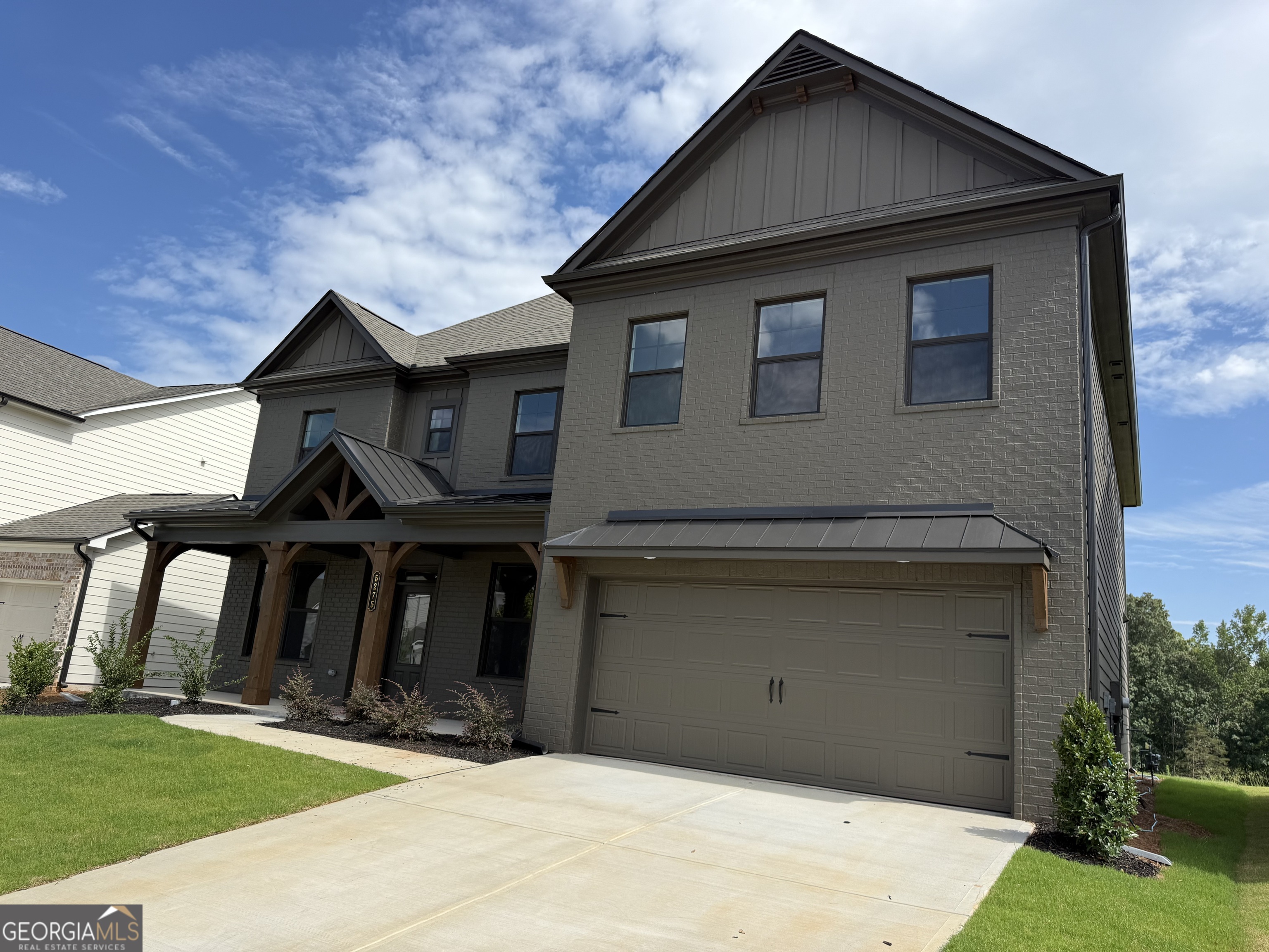 5275 Baymont Drive Property Photo 3