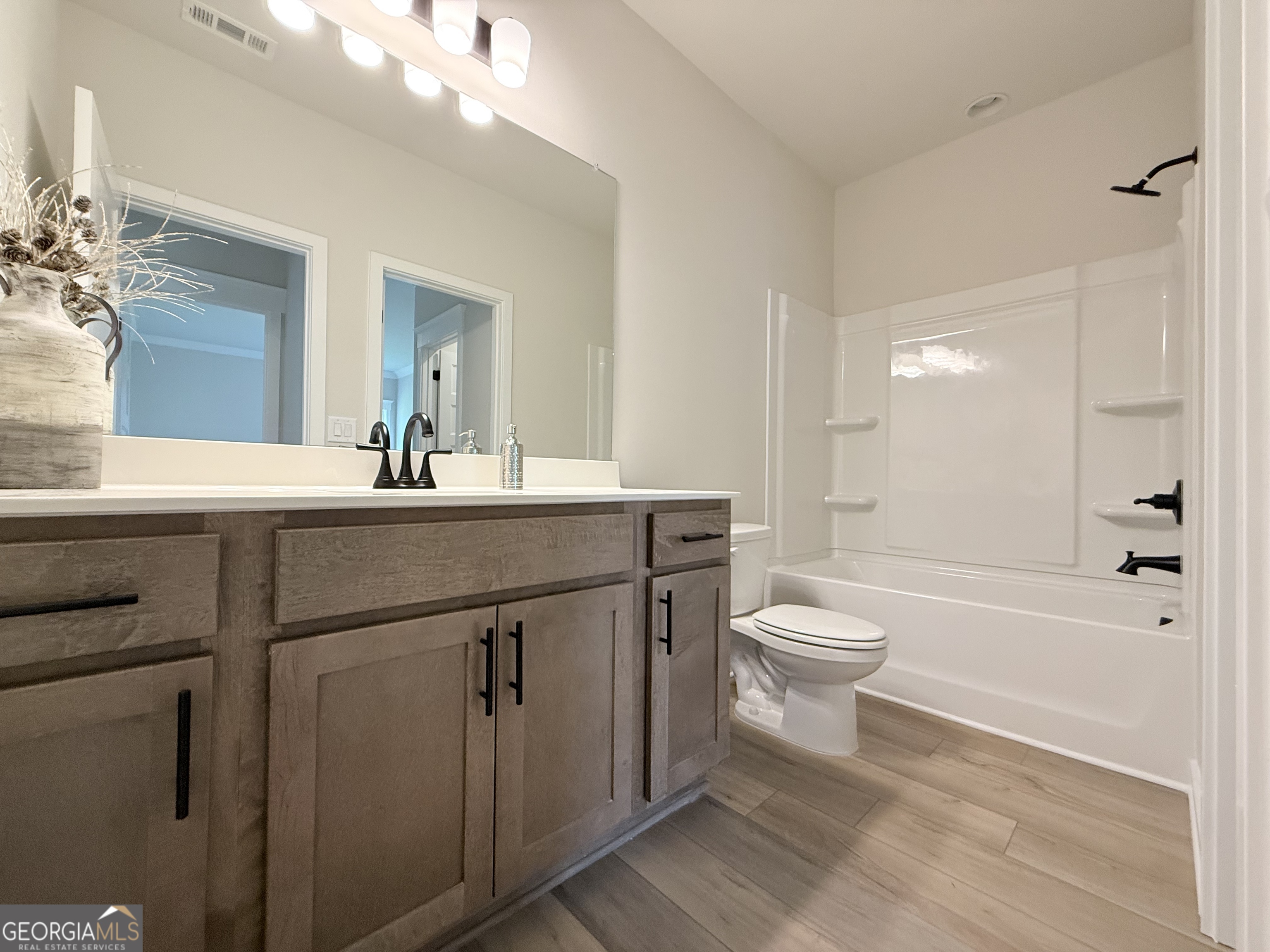 5275 Baymont Drive Property Photo 24