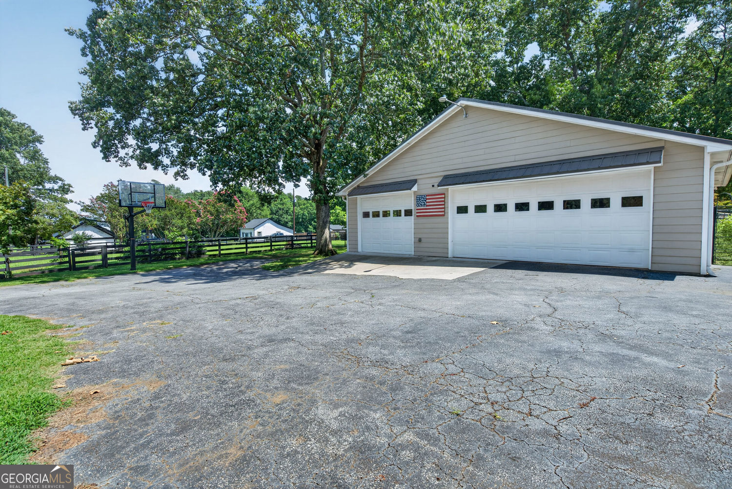 615 Tanner Road Property Photo 11